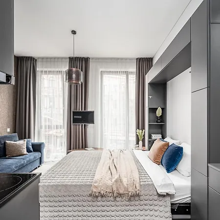 Old Town Renessainse 4 公寓 *