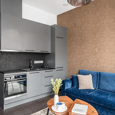 Апартаменты Old Town Renessainse 4 *